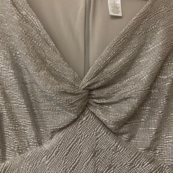 Cache shiny silver dress - Picture 4 of 6